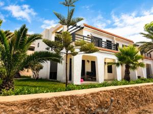 Villa Aglou Sunset - bord de Mer & Piscines