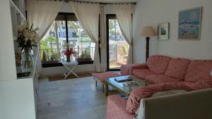 Puerto Banús, 1 dormitorio, 3 plazas, piscinas y parking, Ubicacion optima