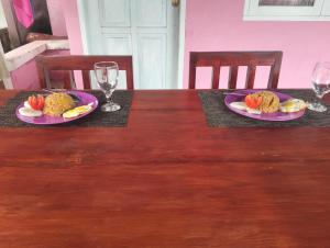 Bunaken Dolphin Pink Homestay