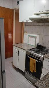 Spacious downtown apartment meters from the beach
