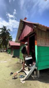 Guna Yala alojamiento frente al mar Niadub