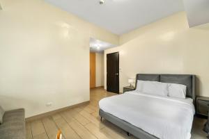 145 sqm Holiday 3BR Apartment with Sea View near Airport, City of Dreams, MOA, and beside Okada