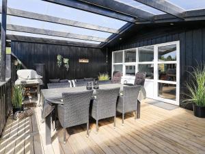 6 person holiday home in Hals-By Traum