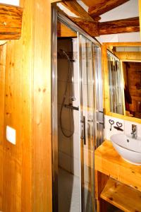 Chalets CHALET de charme 13 personnes avec Sauna SKI O PIEDS : photos des chambres