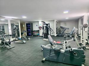 Spacious Suite I Balcony and Gym