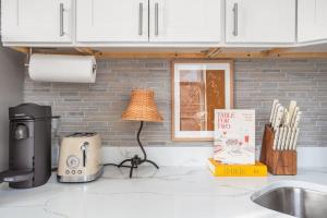 West Village Luxe 1Br