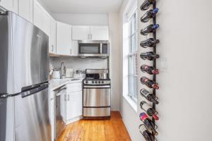 West Village Luxe 1Br