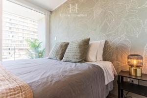 HT Large apartment within walking distance of Movistar Arena with parking