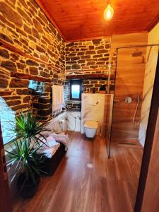 Stone Villa in Old Town - Private Parking & Views