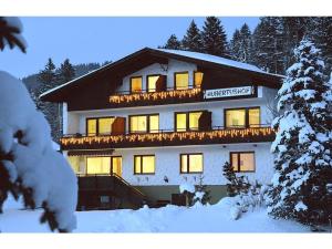 Holiday apartment with 2 bedrooms