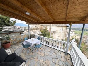 Stone Villa in Old Town - Private Parking & Views