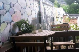 Jeonju Gyeonggijeon Byeoldangchae Pension