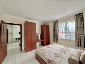 Just Fine 464 Apartment