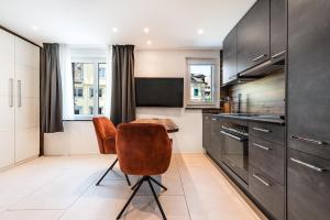 CITY-APARTMENTs