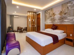 Hotel Boss