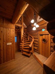天空のログハウス 星観屋 Hoshimiya Log Cabin in the Sky Izu