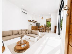 Noya Luxe 2BD Villa 7 Mins to Dreamland Beach