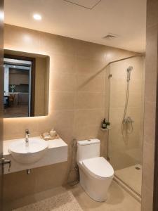 The Ruby Hạ Long - Bay & Skyline View 2BR Apartment