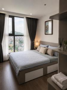 The Ruby Hạ Long - Bay & Skyline View 2BR Apartment