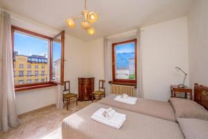 Residenza Rocca del Lago 3 - Happy Rentals
