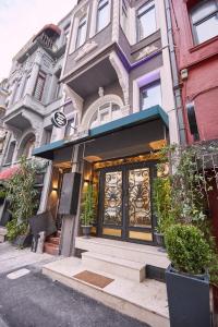 Sabina Hotel near Grand Bazaar, city center