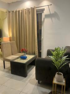 The happy hideout stay