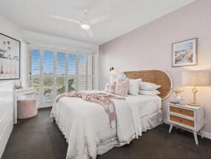 Coast in Bloom - Resort Serenity at 5204