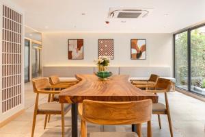 Booking Tierra Residences