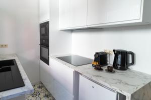 Stylish 1BR Apt, with Living Room in Central Ghent with WiFi & TV