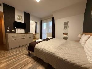 Sophie Apartman