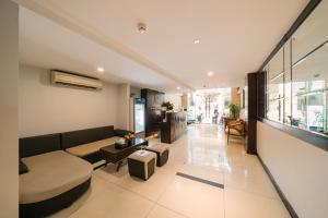 Bay Luxury Hanoi Hotel - No 9 Nguyen Truong To