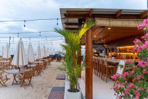 Luxury 2 Bedroom Nusa Dua Apartment - Beach Resort