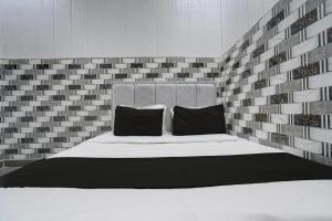 HOTEL O KING PLACE