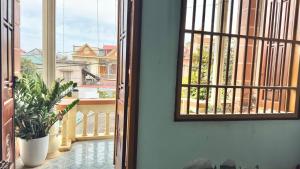 Ben s House