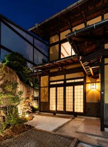 Takayama Seiran 高山静蘭