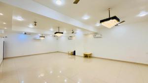 Hotel Aarambh