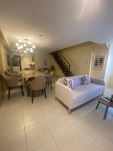 Edsa Heights 2 bedroom loft unit AMA Tower 3322