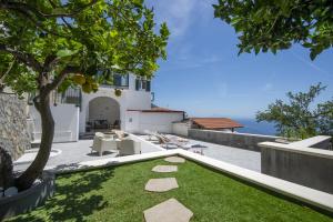 Villa CristAl