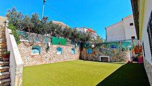Apartment Igralište Mirakul
