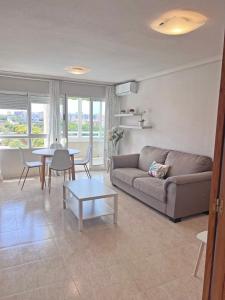 Mediterranean Dream - Pool, Beach and Parking
