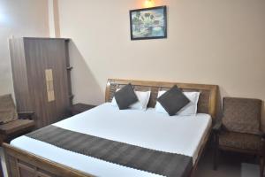 Ajit Residency Near Ranchi Station