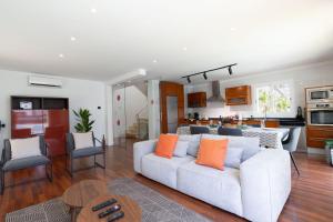 Villa Playa Esperanza by Rentallorca