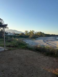 Appartement de trois pièces entre la mer et les montagnes avec piscine