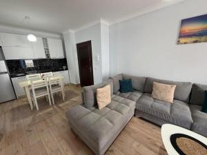 Armando Apartments