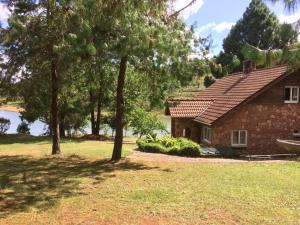 Still Waters Cottage by Lake Mantasoa