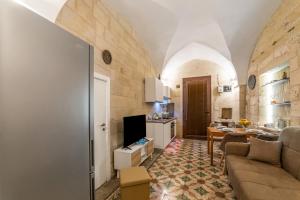 NonnAnna Apartment In Historic Centre - Happy Rentals