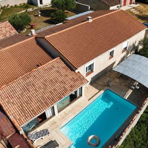 Villa Familiale avec Piscine Privée pour 10 Pers