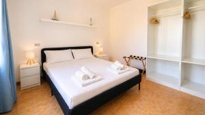 4BR apartment, 5 minutes to the beach & 2BA