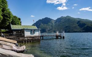 Lake Como with view, sauna and air conditioning