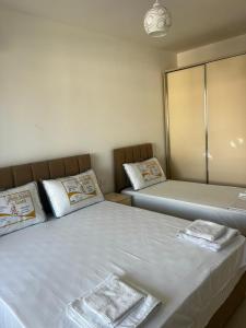 f & xh apartaments